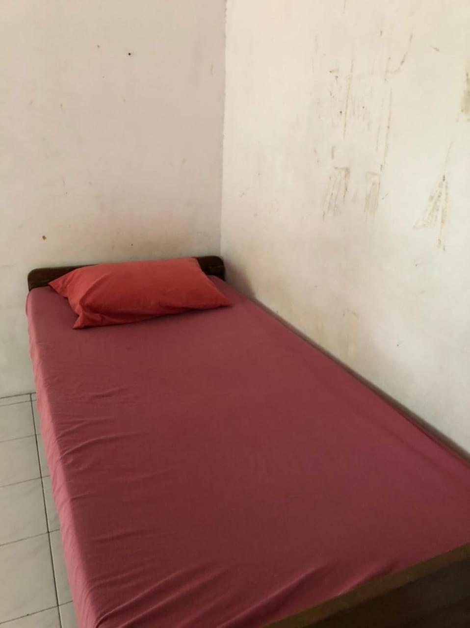 Oyo 90482 Rumah Oma Syariah Kupang  Εξωτερικό φωτογραφία