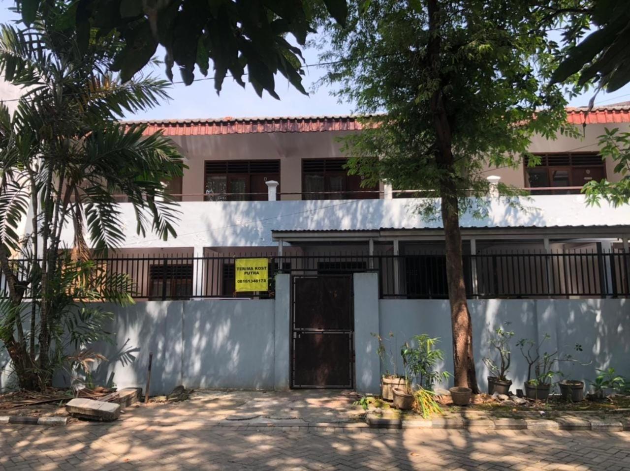 Oyo 90482 Rumah Oma Syariah Kupang  Εξωτερικό φωτογραφία
