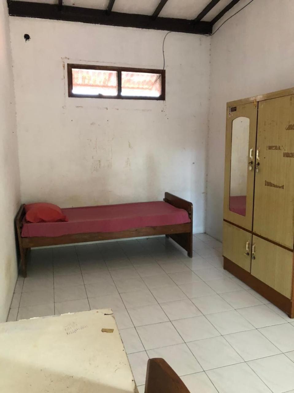 Oyo 90482 Rumah Oma Syariah Kupang  Εξωτερικό φωτογραφία